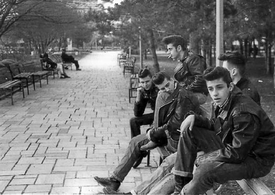 9_Greasers